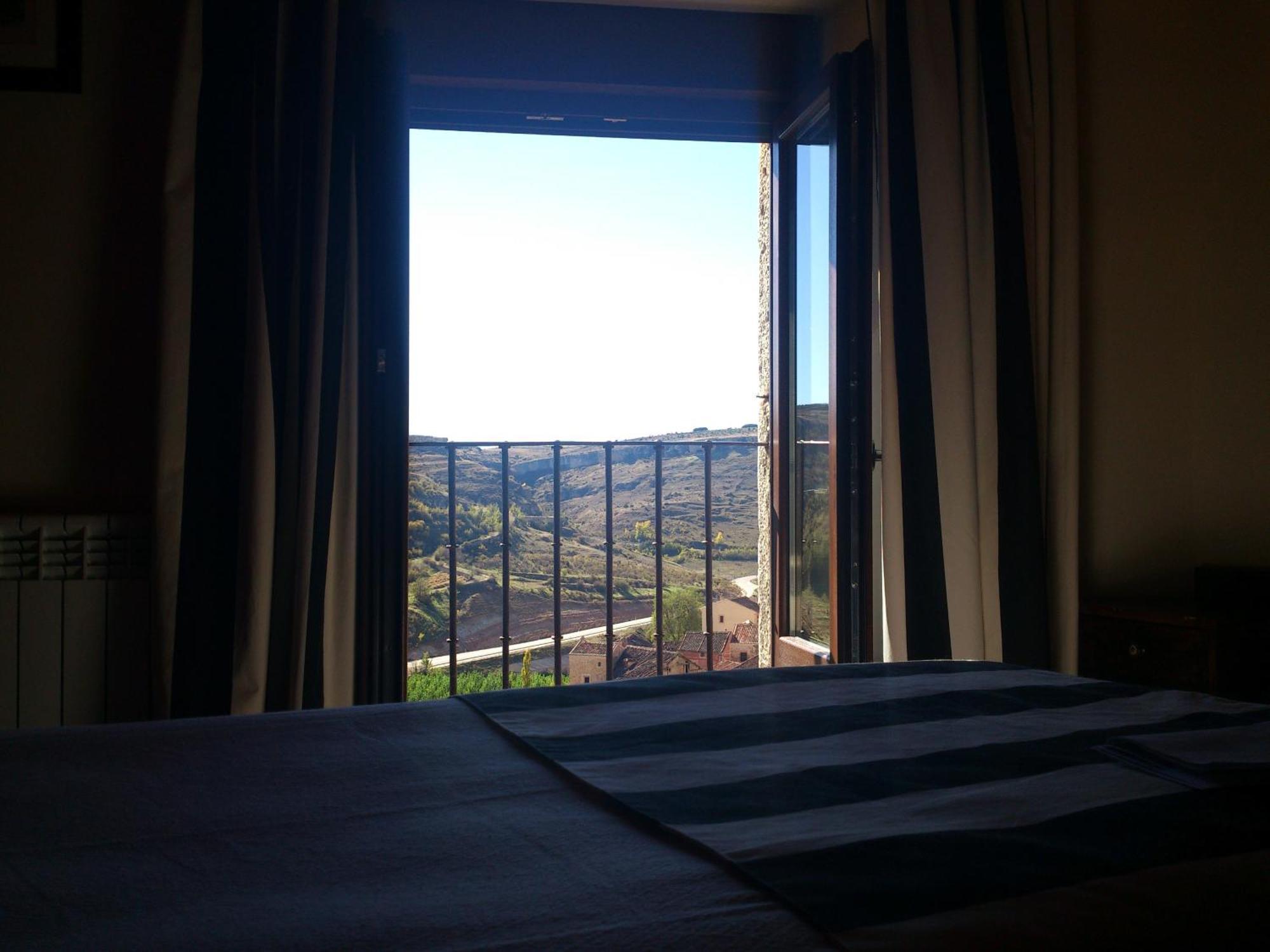 Hotel-Hospederia Los Templarios Sepúlveda Εξωτερικό φωτογραφία